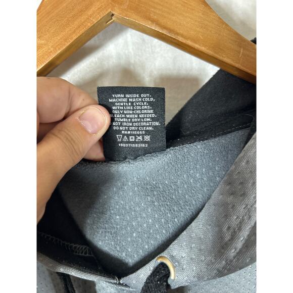 Marvel Hoodie XL Gray Punisher Waffle Sweatshirt - Picture 8 of 10